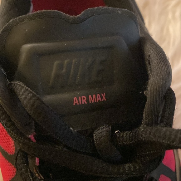 NIKE Air max athletic shoes - Picture 15 of 16